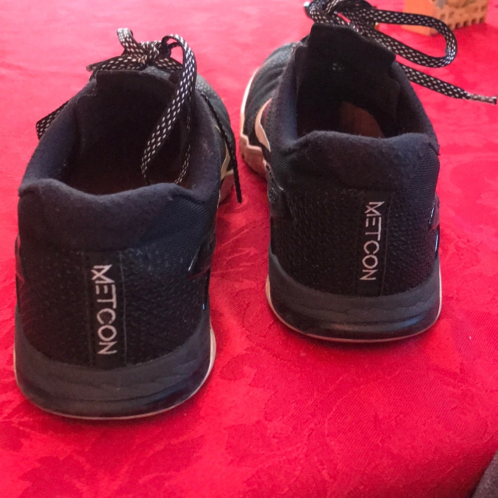 Nike metcons - Picture 3 of 3